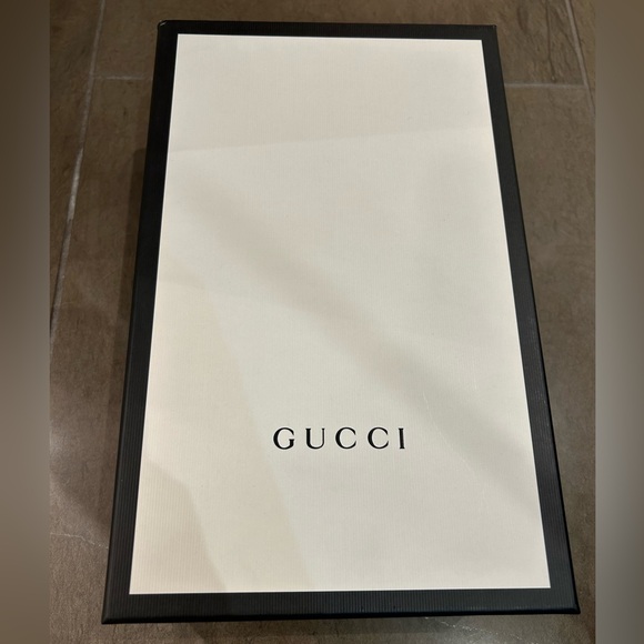 Authentic Gucci Pointed Toe Heels - Picture 7 of 9